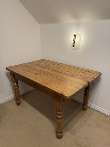 Oak dining table - with,