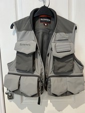 SIMMS. Guide Fishing Waistcoat
