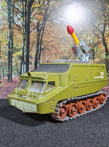 Vintage dinky toys ufo - vintage, shado