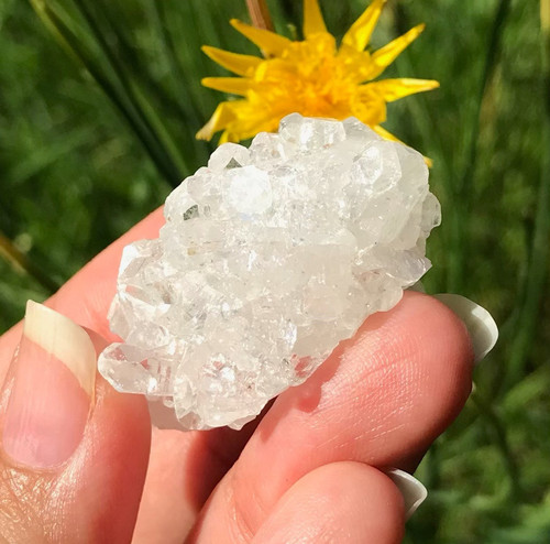 Apophyllite cluster crystal - apophyllite,