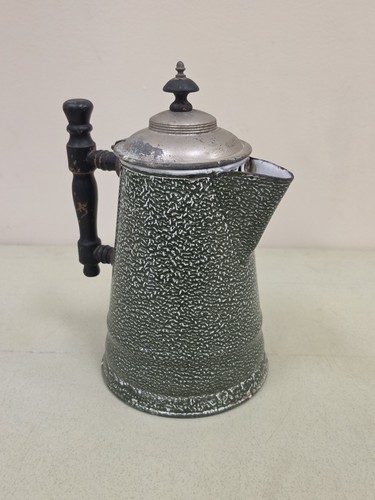 Antique green white - /,