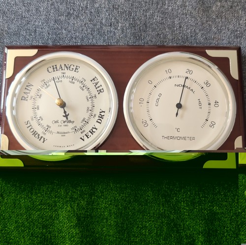Barometer thermometer - barometer, +