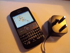 ORIGINAL MADE IN HUNGARY NOKIA E5 3G MOBILE PHONE ON ORANGE +CHARGER