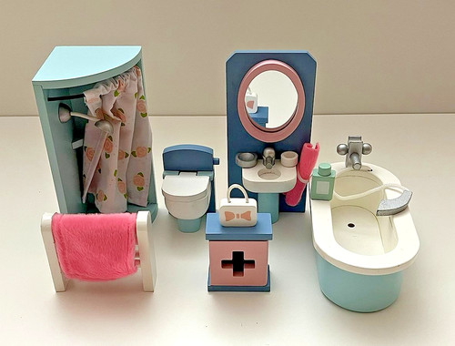 Toy van dolls house - van,