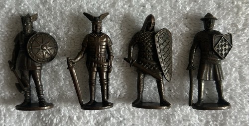 Kinder egg metal - kinder, figures