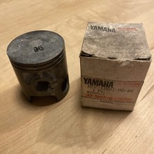 Yamaha DT125LC 1987 Piston. Standard Bore. 10V-11631-00-96. NOS