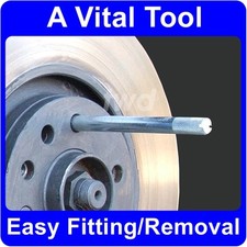Alloy wheel fitting - alloy, removal