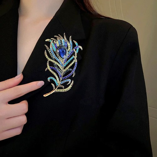 Vintage style peacock feather - style,