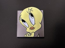 Tweety Bird Pin Badge Looney