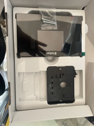Vaillant vr92 wired room - wired,
