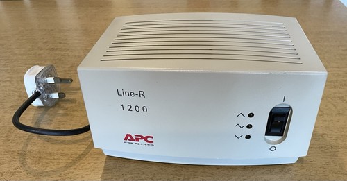 Apc line 1200 le1200i - line-r,