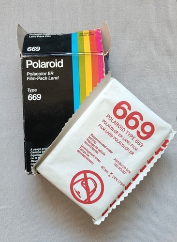 Polaroid film 669 - 669, pack