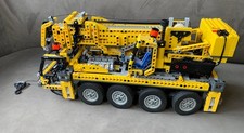 LEGO TECHNIC: Mobile Crane