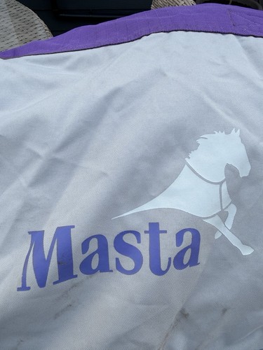 Masta field - masta, neck
