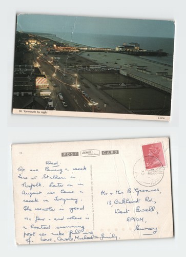 Vintage postcard yarmouth - gt.,
