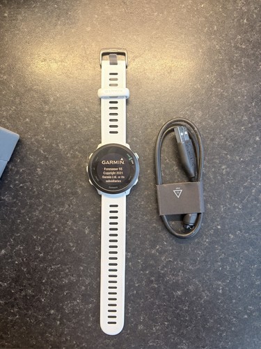 Garmin forerunner gps watch - garmin,