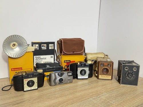 Vintage kodak brownie - kodak, camera