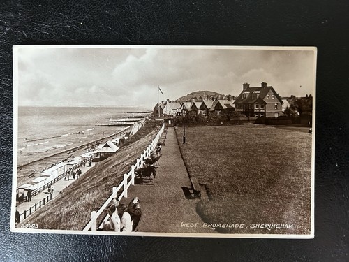Sheringham west promenade - west,