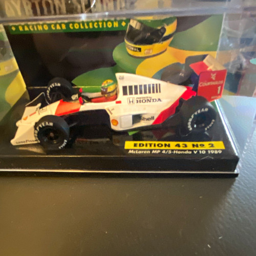 Ayrton senna racing - senna, car