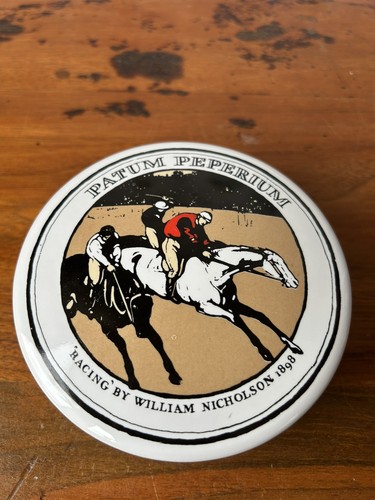 Patum peperium lidded - peperium, pot