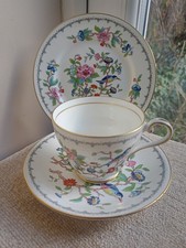 Aynsley Pembroke Trio Teacup, Saucer & Side Plate Fine English Bone China Vtg 
