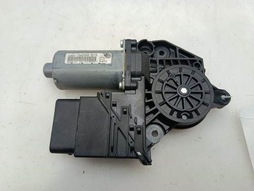 5m0839401b 9231398 rear power - rear,
