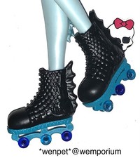 Monster High Gil Webber Wheel Love Roller Blades Skates Boots Shoes Doll Clothes
