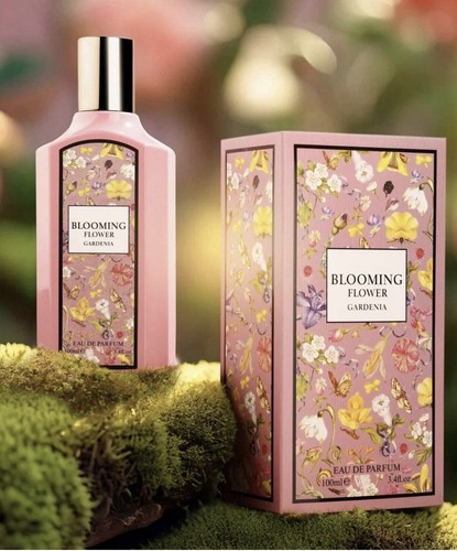 Blooming flower gardenia eau - |,