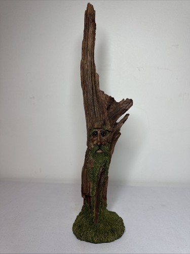 Wf01 tall tree - tree, the
