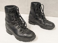 LOWA Black Leather Goretex Mountain Boots Size UK 6.5 - Bundeswehr German Army