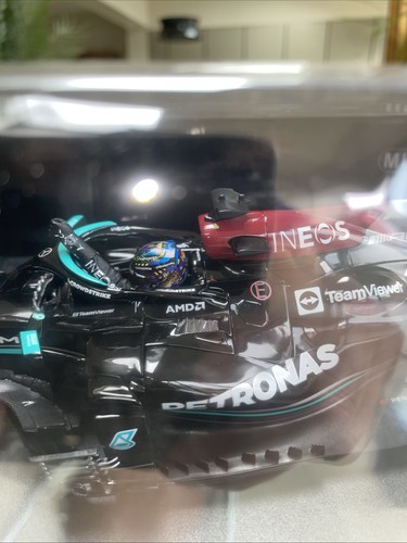 Lewis hamilton w12 - hamilton, e