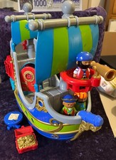 Early Learning Centre Happyland Pirate Ship  + Figures