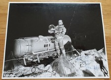 WARREN MITCHELL autograph on