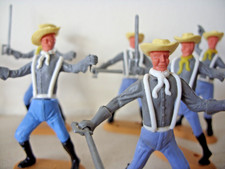 Vintage Cherilea Plastic 9 X Toy Soldiers ACW Confederate Infantry 60mm Plastic