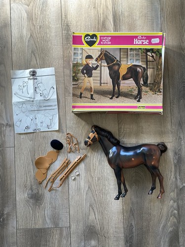 Sindy vintage horse - horse, doll