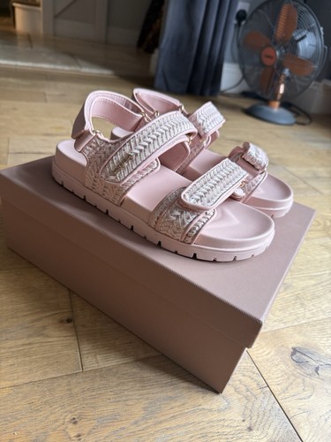 Carvela uk4 new boxed - new, sardinia