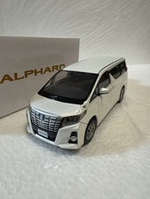 1/30 TOYOTA ALPHARD HYBRID