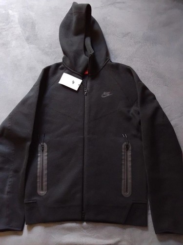 Mens black nike tech fleece
