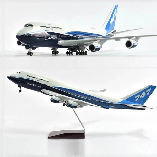 130 scale boeing 747 - model,
