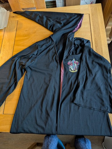 Harry potter hogwarts robe - harry,