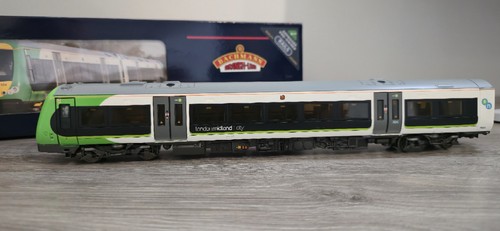 Bachmann 466 class - 32-466, 170