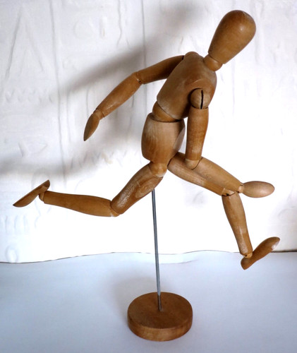 Cm artist wooden - 13",