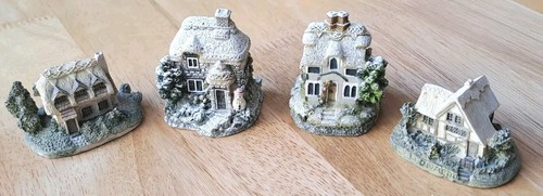 Vintage leonardo cottages - leonardo,