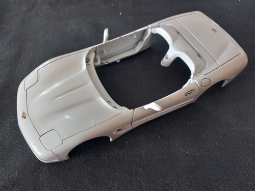 Chevrolet corvette 1 18 - corvette, (1:18