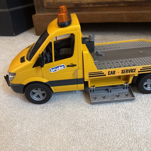 Bruder scale - 1:16,