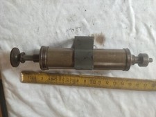 1.1 Grease Gun Classic Car