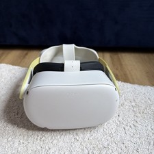 Oculus Meta Quest 2 All-In-One