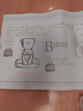 Barnaby button wallpaper