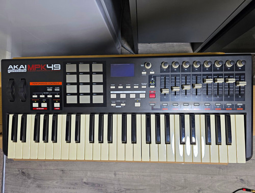 Akai mpk49 key - akai, 49-key