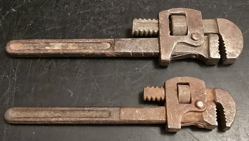 Vintage pipe wrench - pipe, set